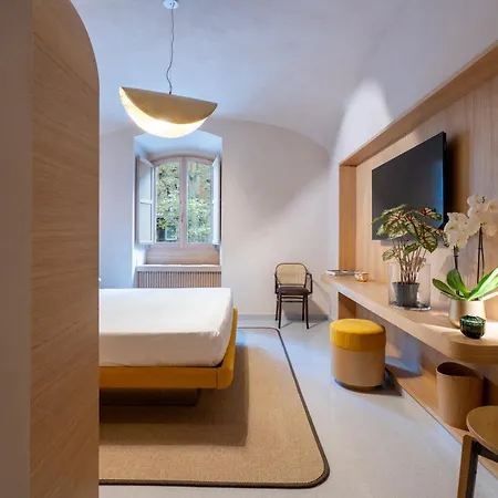 Merula Suites *
